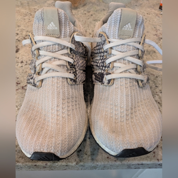 Adidas UltraBoost DNA Animal Pack Python White Men FZ2734 Size 6.5/ Womens 8 - Picture 3 of 7